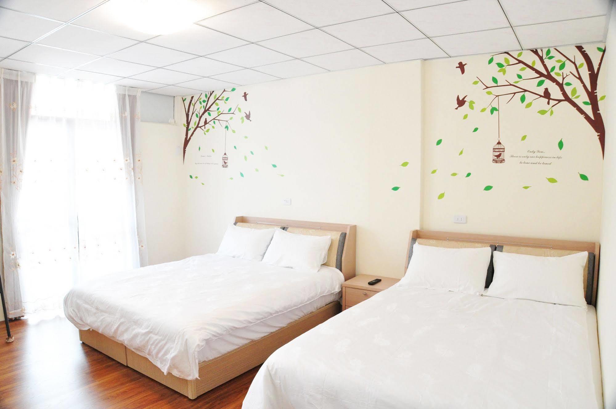 Enjoy Lane 17 B&B Taitung Exterior photo
