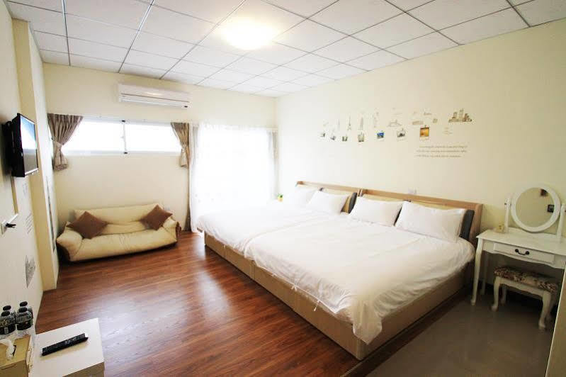 Enjoy Lane 17 B&B Taitung Exterior photo